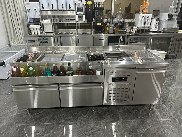 Advanced Professional Cocktail Bar/bartender Service Desk with Stainless Steel Countertops.