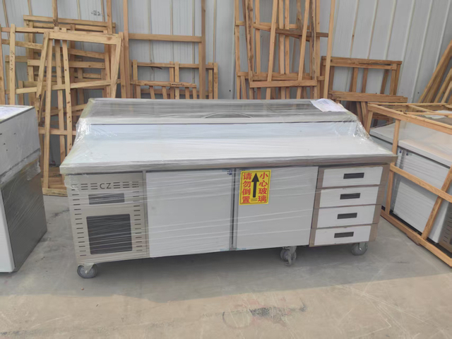 Customized European Pizza Table with Drawer 201 Stainless Steel Commercial Pizza Refrigerator Pizza Preparation Work Table